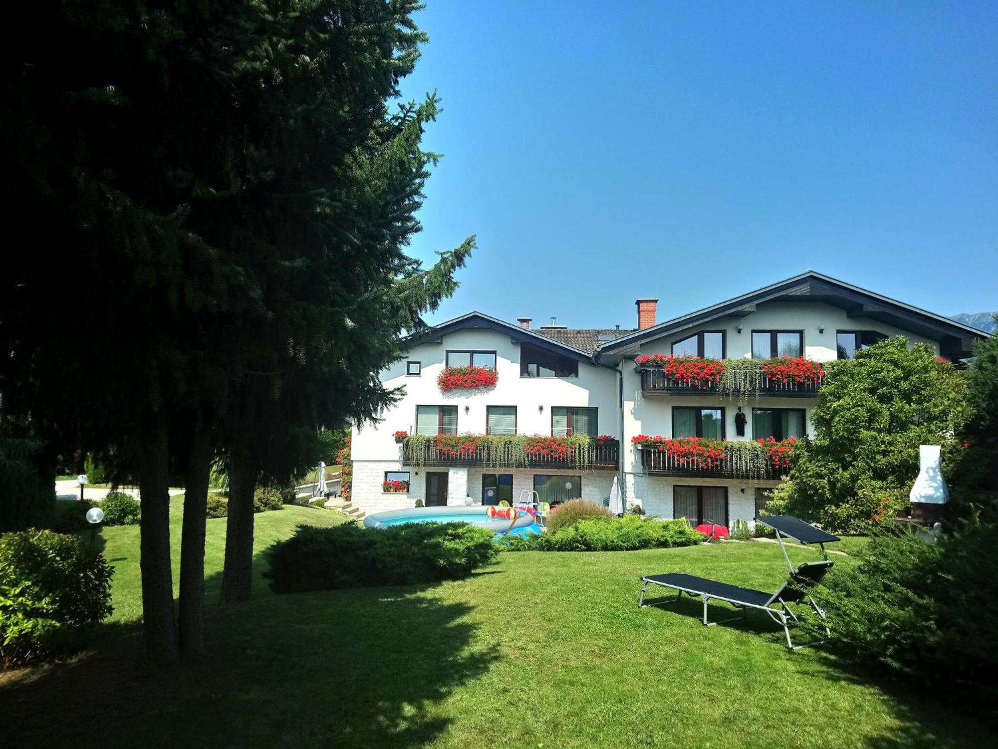 Garden Apartments Jansa Radovljica Exterior foto
